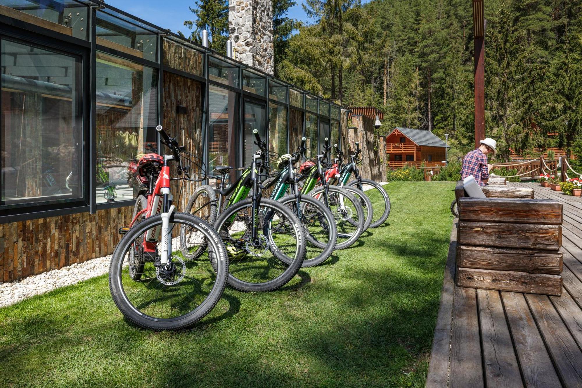 Lopusna Dolina Resort Svit Exterior photo